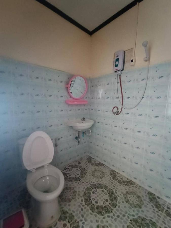 Janh Ya Phone Guesthouse Muang Pakbèng Buitenkant foto